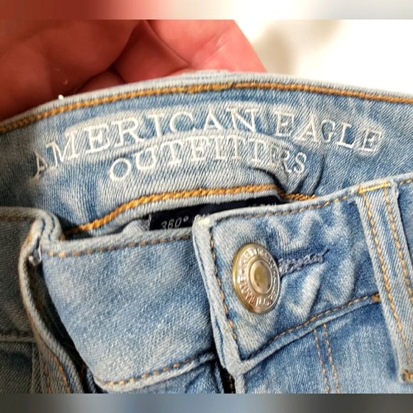 Jeans - Picture 2 of 2